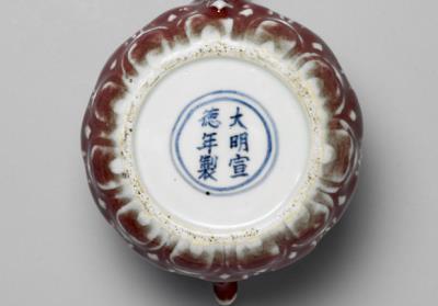 图片[3]-Pot with incised lotus petals decoration in red glaze, Ming dynasty, Xuande reign, 1426-1435-China Archive